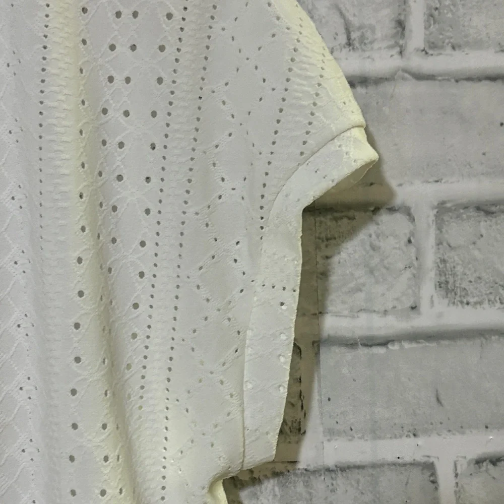 Zara White Eyelet short sleeve blouse size small - Picture 5 of 6
